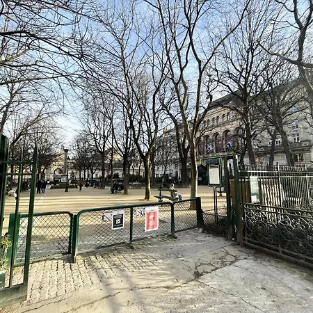 Urban Flat 04 - Pretty 2 Bedroom Flat In Montorgueil Apartment *